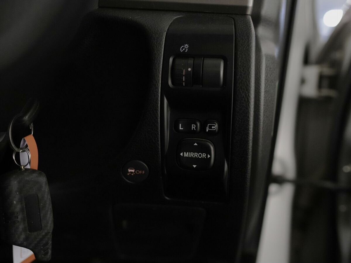 Subaru Forester 2008 - фото автомобиля