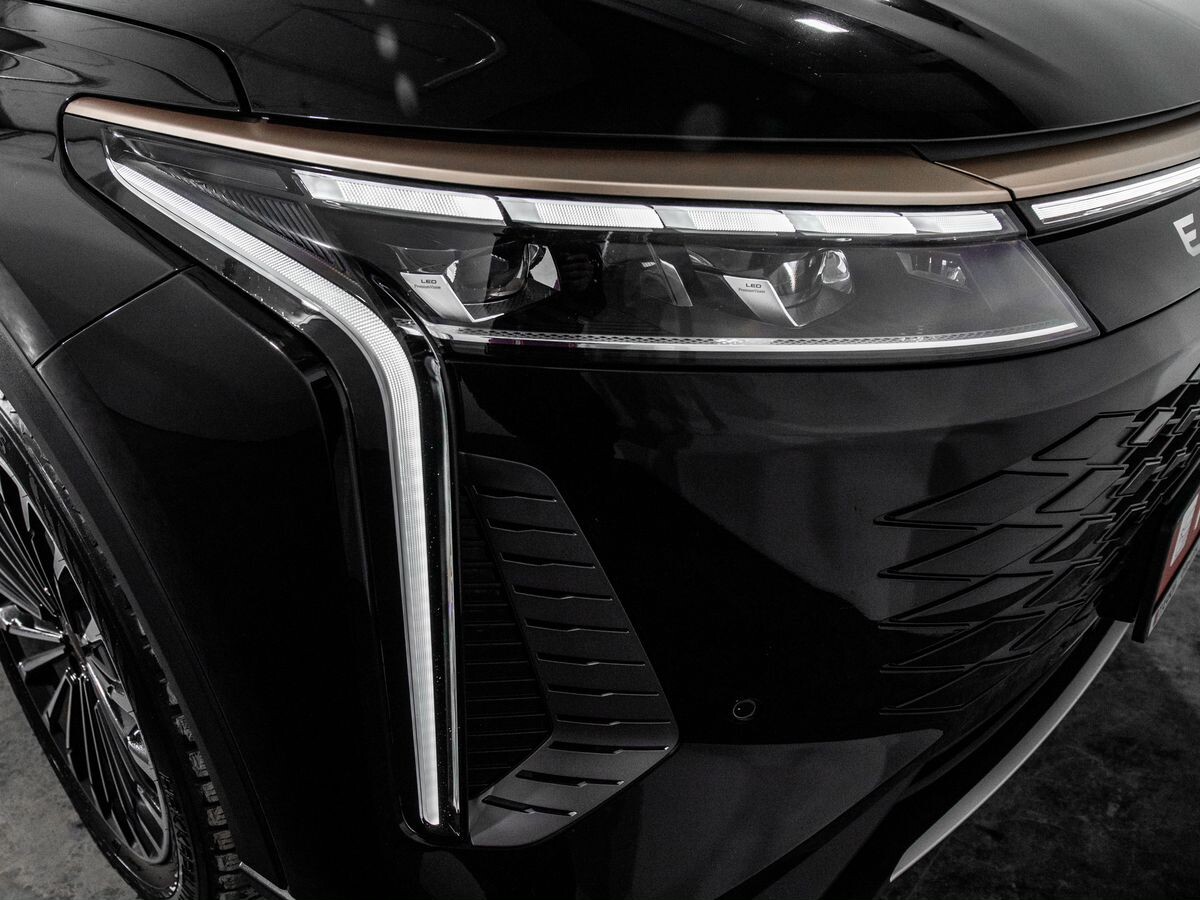 Exeed VX 2023 - фото автомобиля