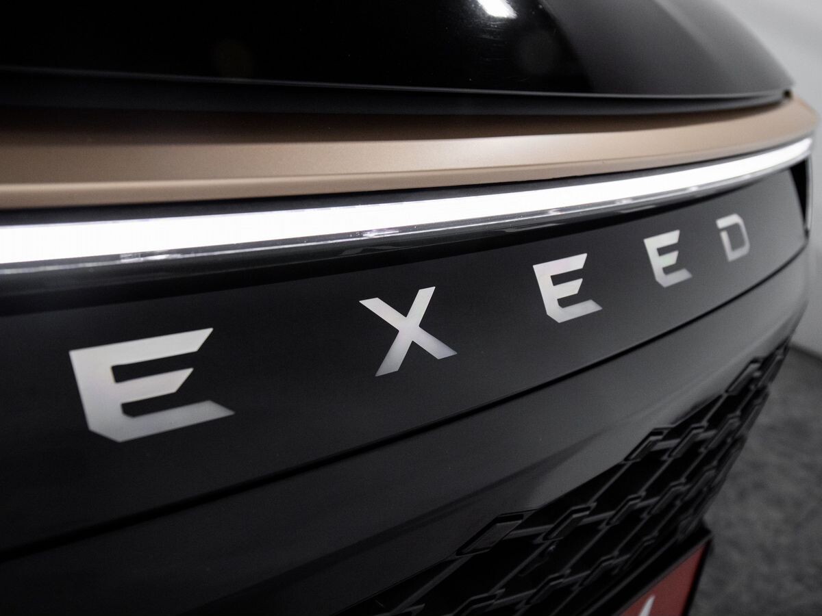 Exeed VX 2023 - фото автомобиля