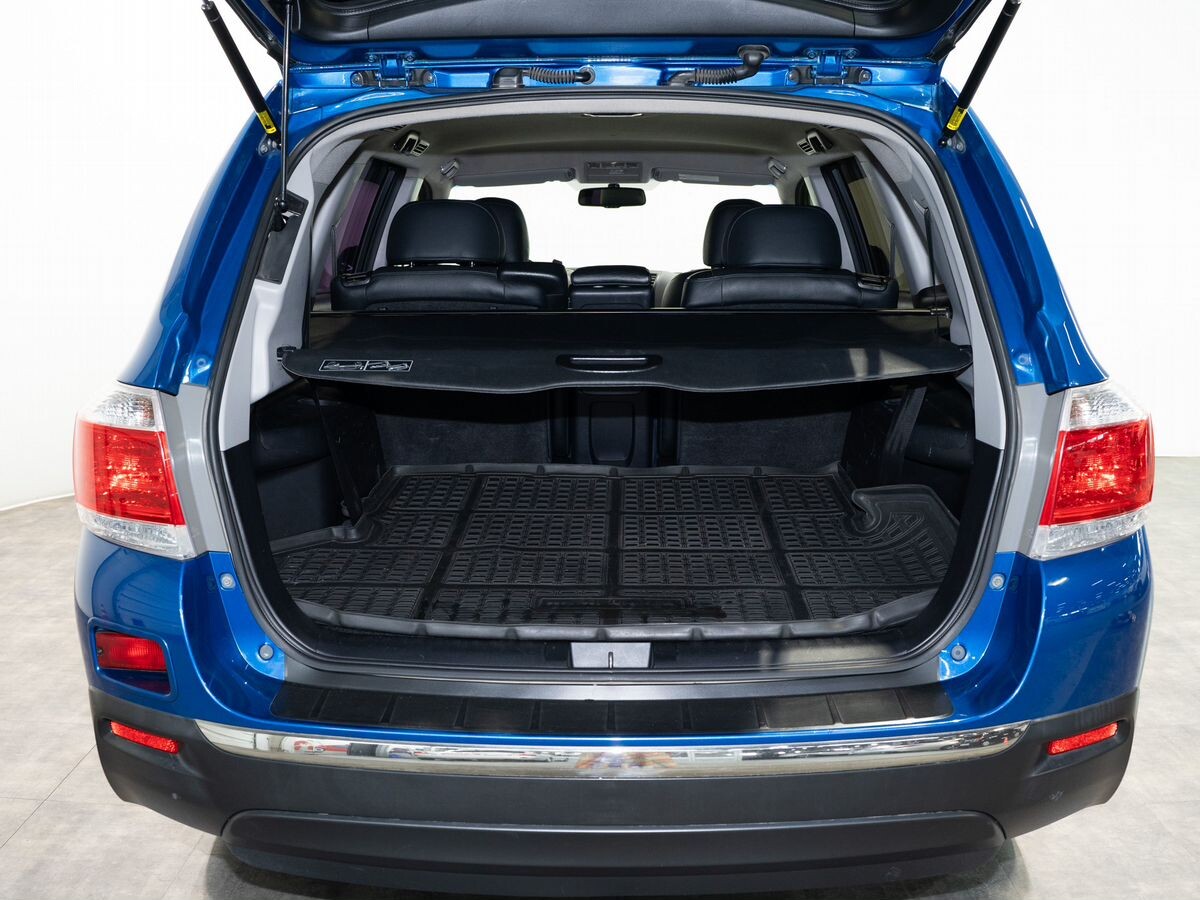 Toyota Highlander 2011 - фото автомобиля