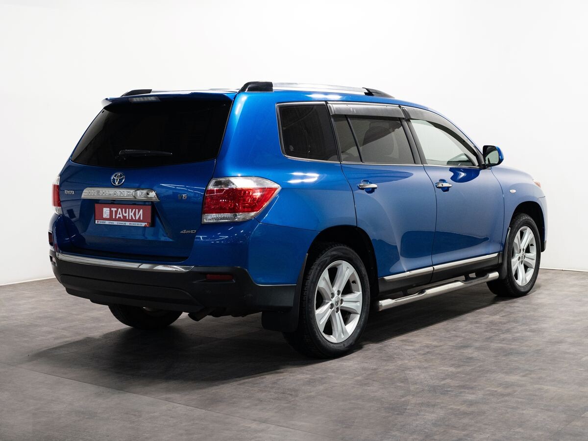 Toyota Highlander 2011 - фото автомобиля