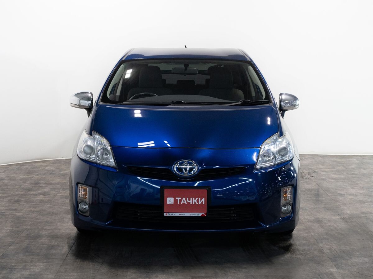 Toyota Prius 2010 - фото автомобиля