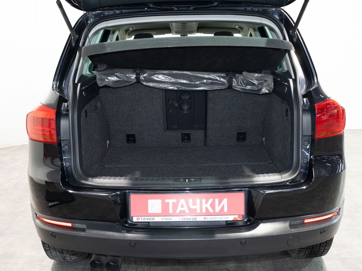 Volkswagen Tiguan 2012 - фото автомобиля