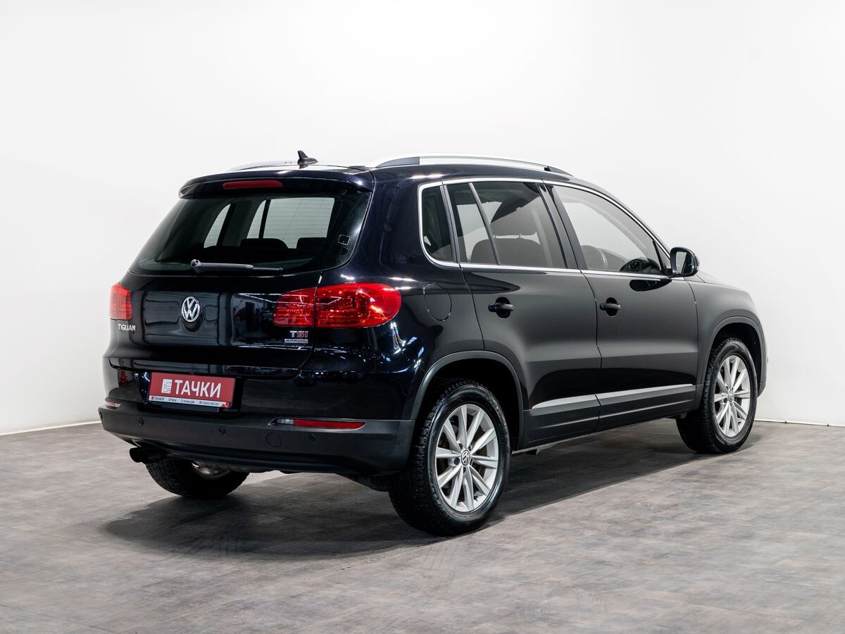 Volkswagen Tiguan 2012 - фото автомобиля