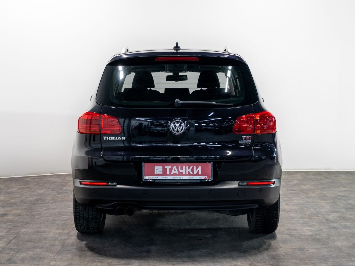 Volkswagen Tiguan 2012 - фото автомобиля