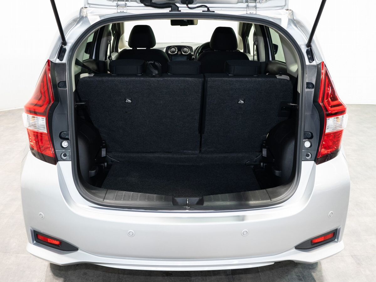 Nissan Note 2017 - фото автомобиля