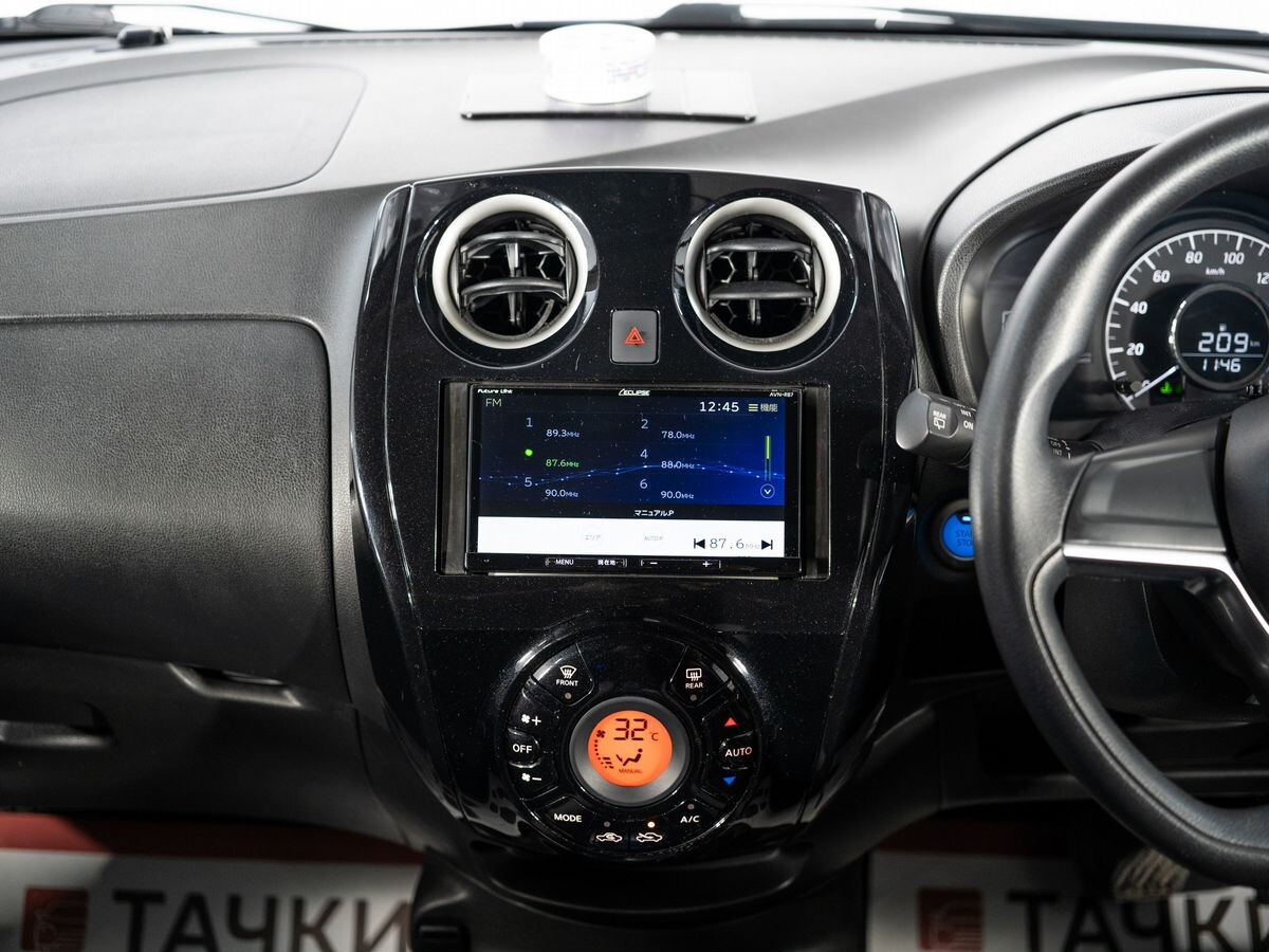 Nissan Note 2019 - фото автомобиля