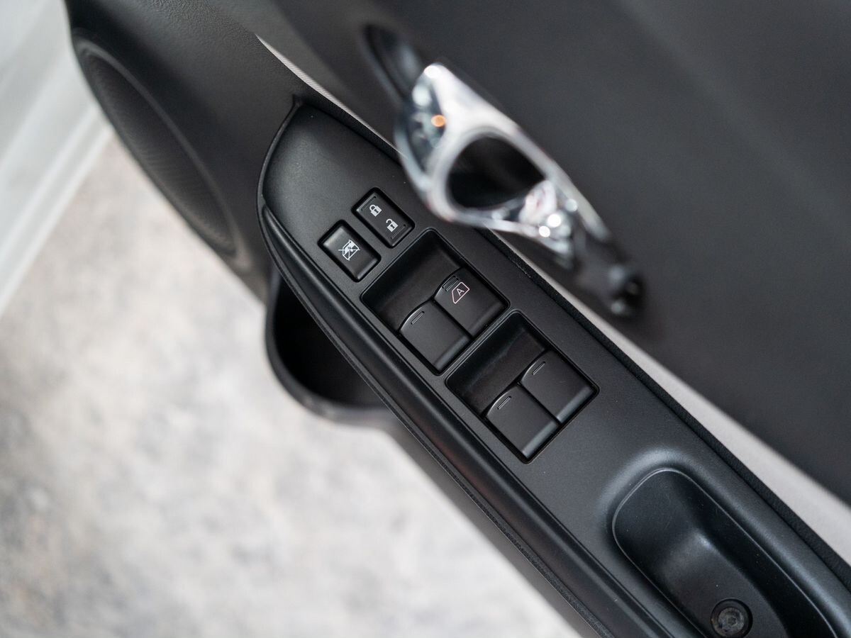 Nissan Note 2019 - фото автомобиля