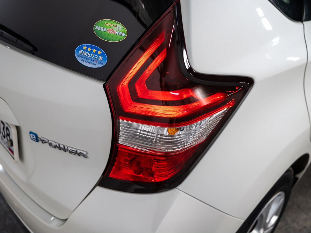 Nissan Note 2019 - фото автомобиля