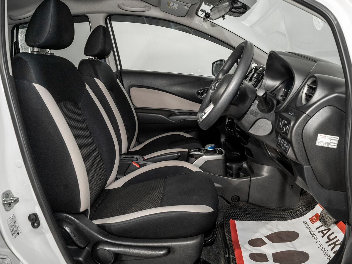 Nissan Note 2019 - фото автомобиля