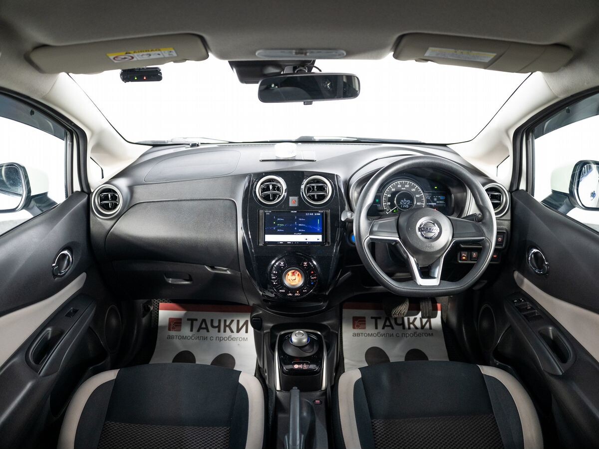 Nissan Note 2019 - фото автомобиля