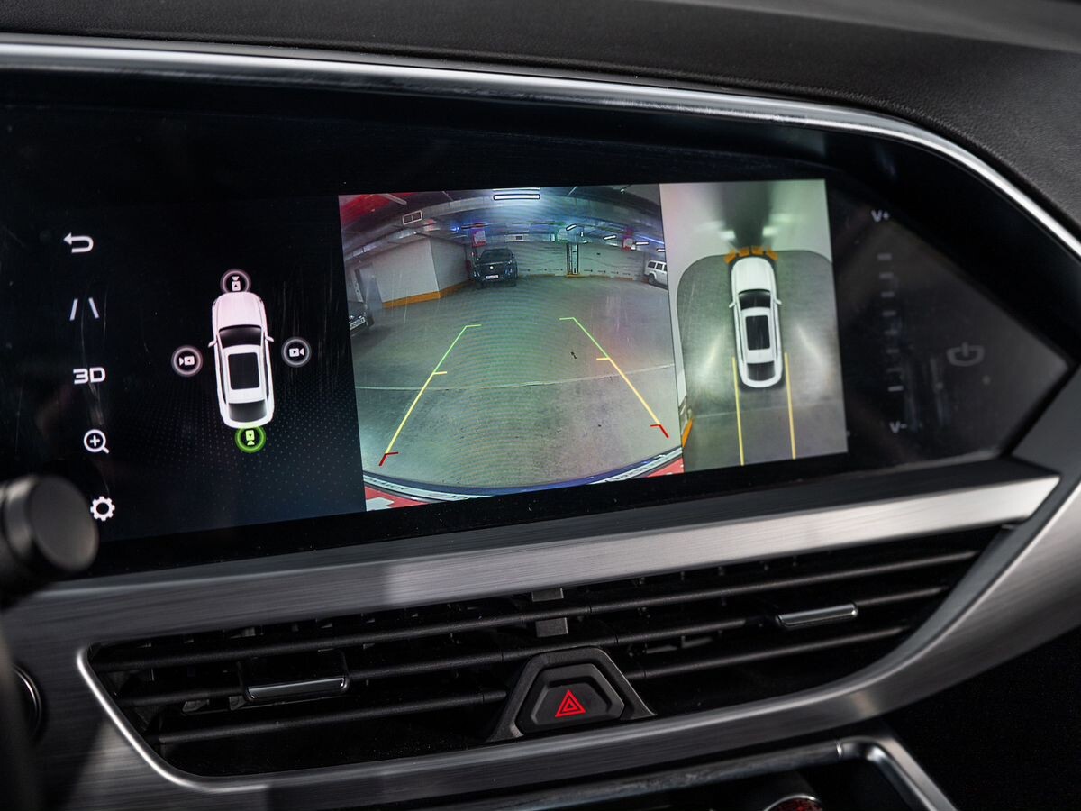 Geely Tugella 2020 - фото автомобиля