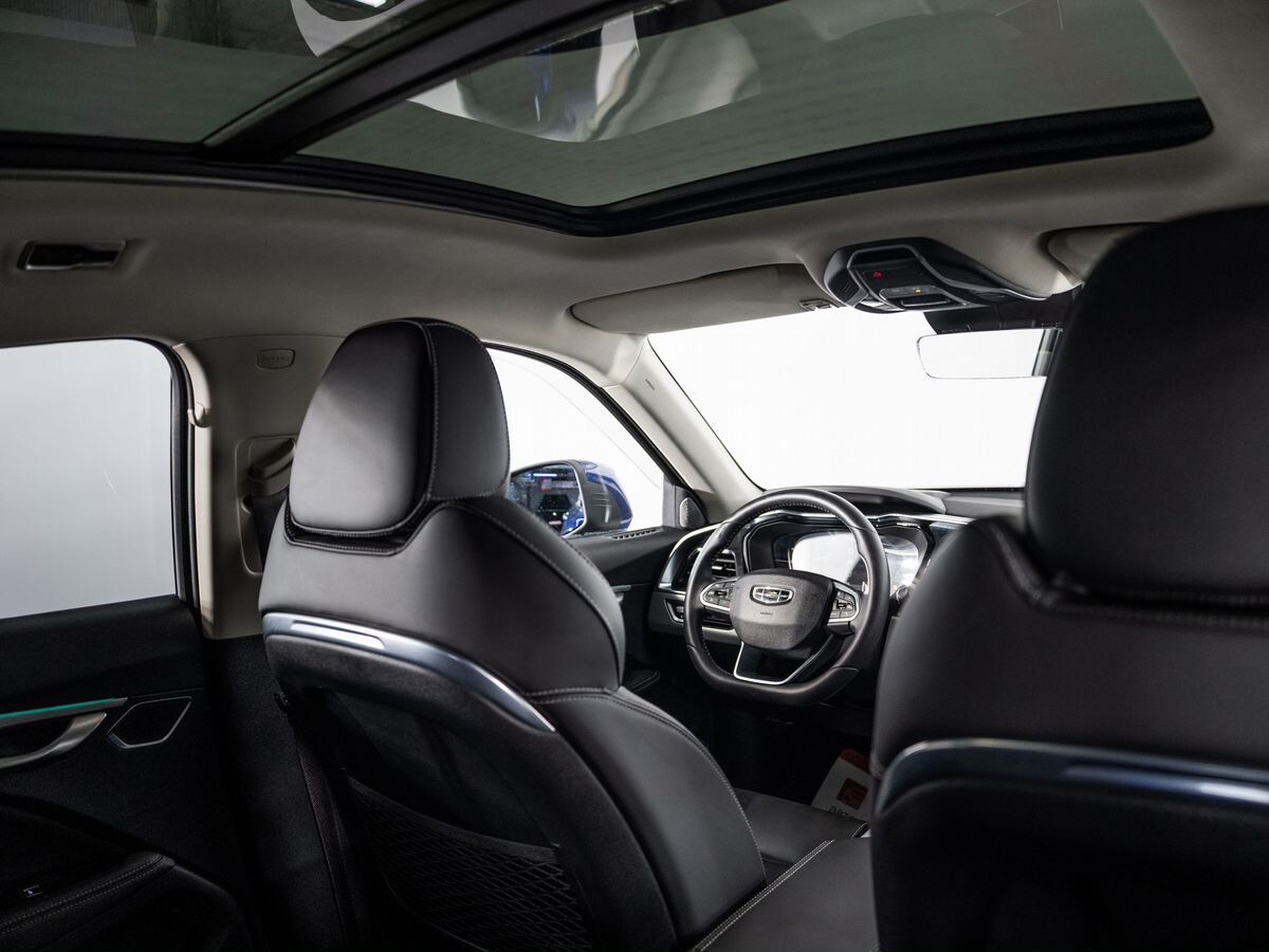 Geely Tugella 2020 - фото автомобиля