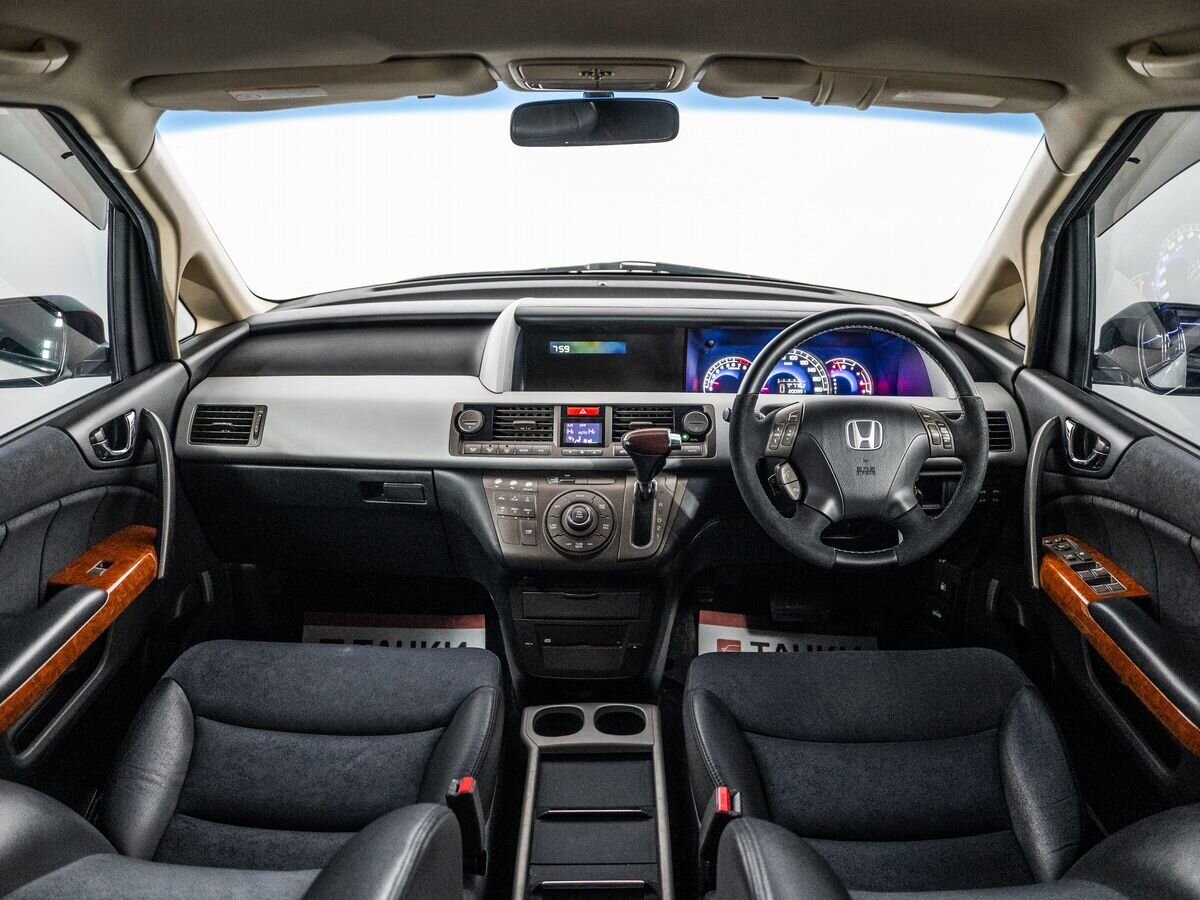 Honda Elysion 2004 - фото автомобиля