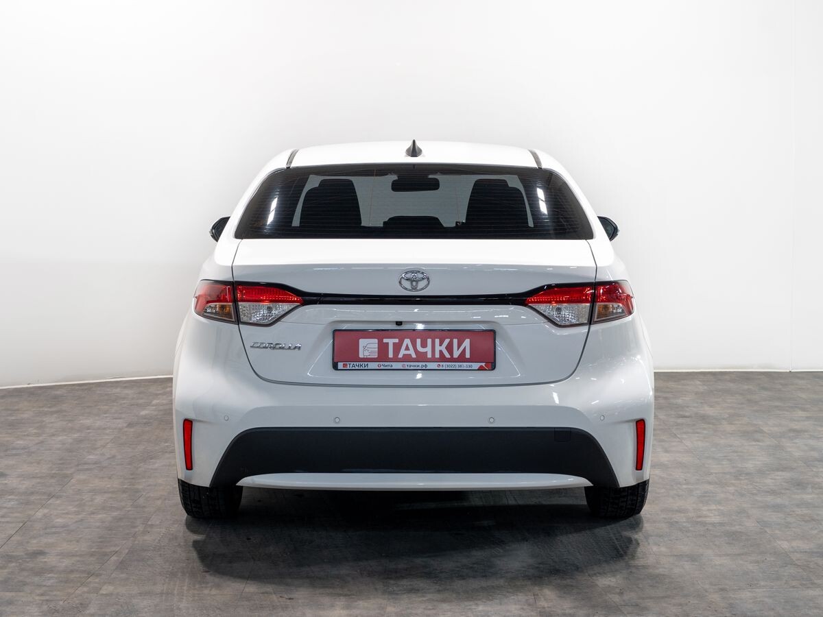 Toyota Corolla 2019 - фото автомобиля