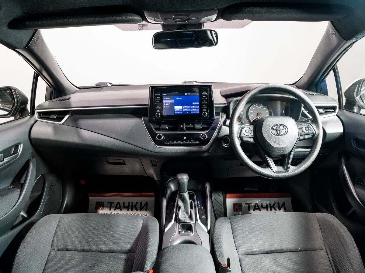 Toyota Corolla 2019 - фото автомобиля