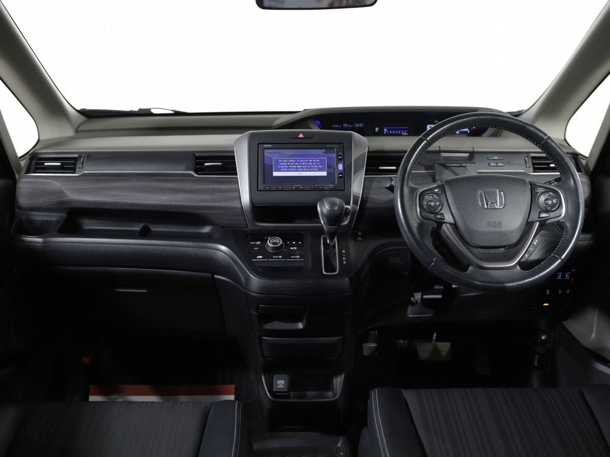 Honda Freed 2019 - фото автомобиля