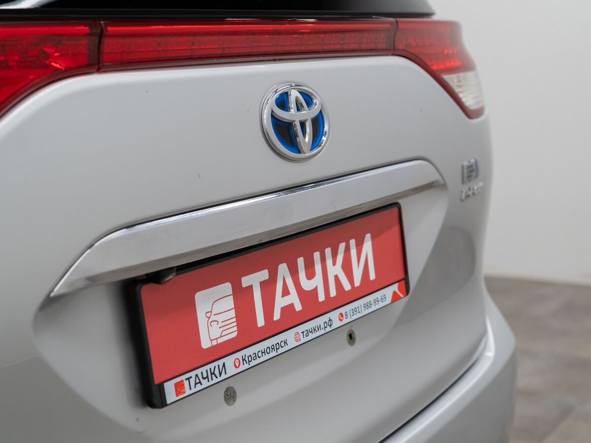 Toyota Estima 2012 - фото автомобиля