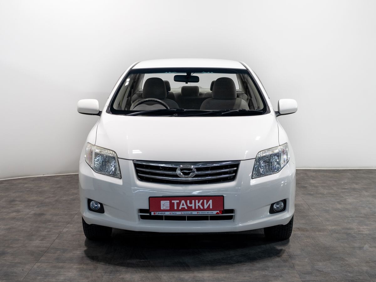 Toyota Corolla 2010 - фото автомобиля