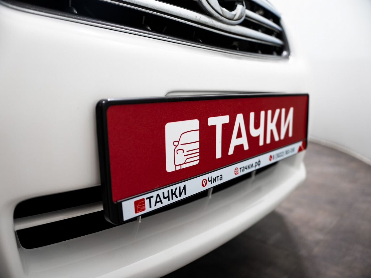 Toyota Corolla 2010 - фото автомобиля