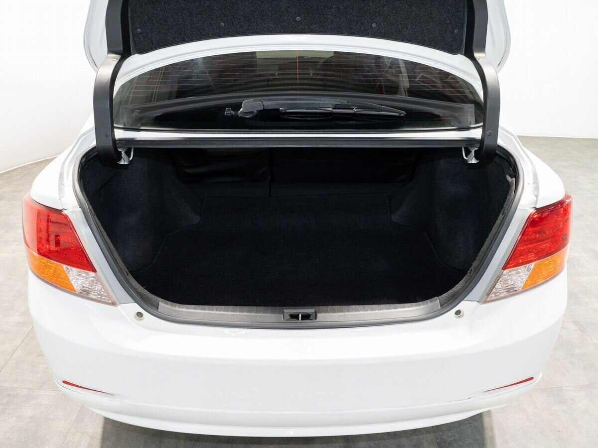 Toyota Allion 2010 - фото автомобиля