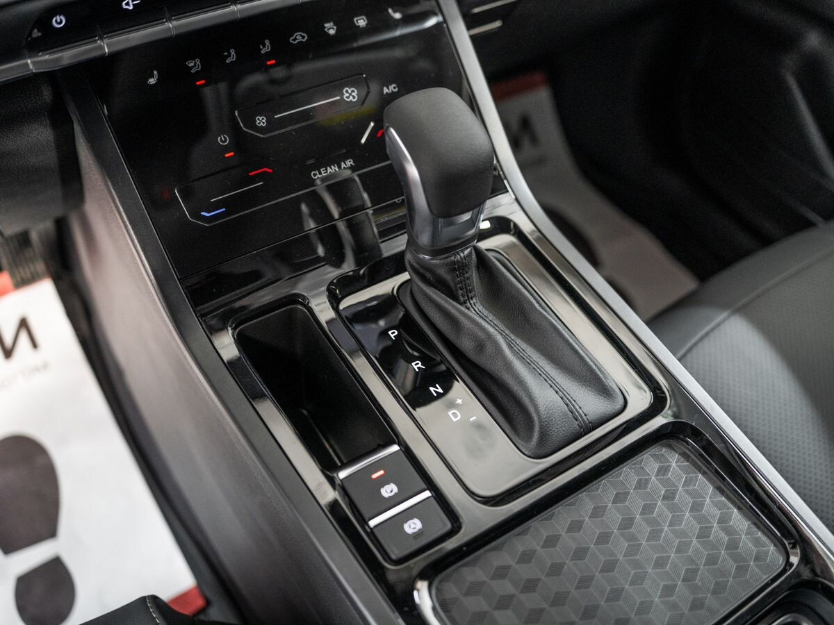 Chery Tiggo 4 2025 - фото автомобиля