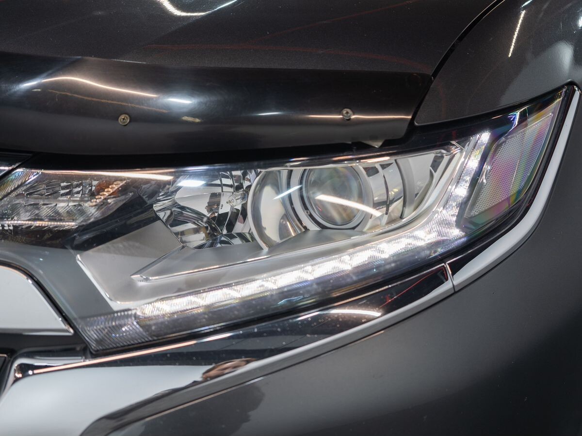 Mitsubishi Outlander 2015 - фото автомобиля