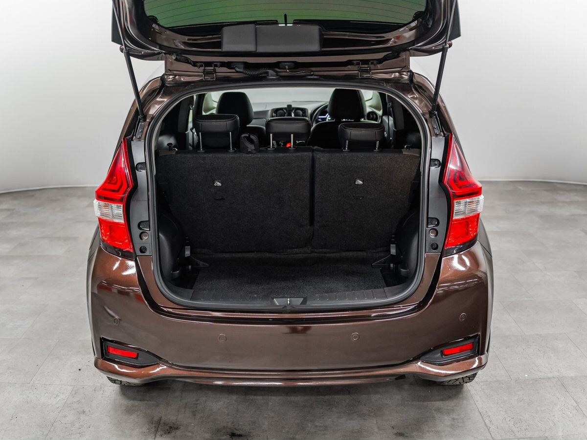 Nissan Note 2016 - фото автомобиля