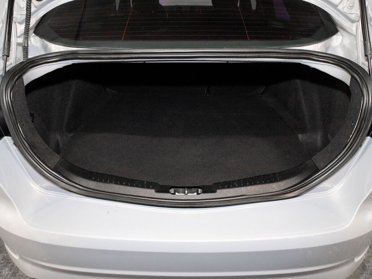 Ford Mondeo 2011 - фото автомобиля