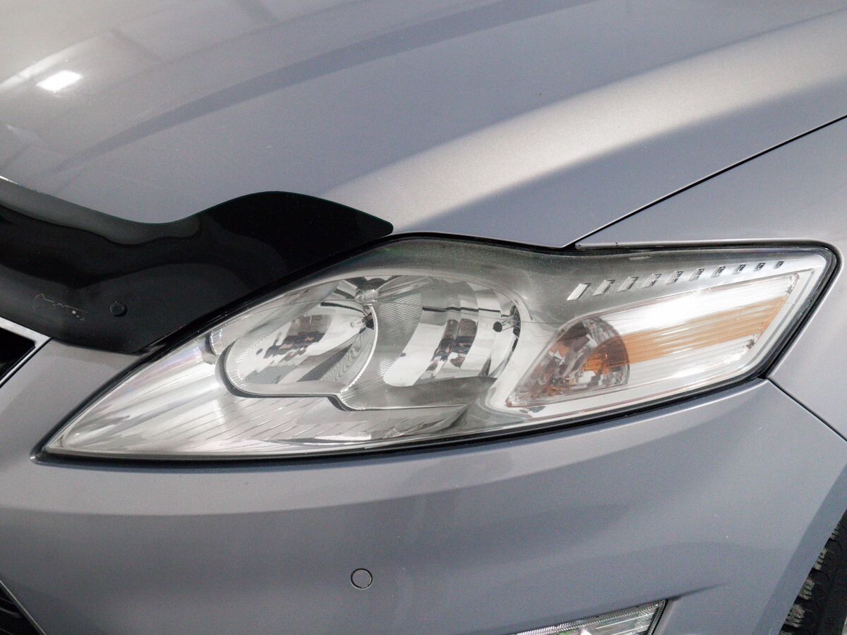 Ford Mondeo 2011 - фото автомобиля