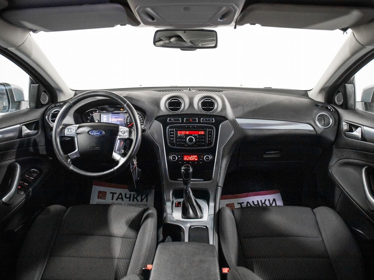 Ford Mondeo 2011 - фото автомобиля