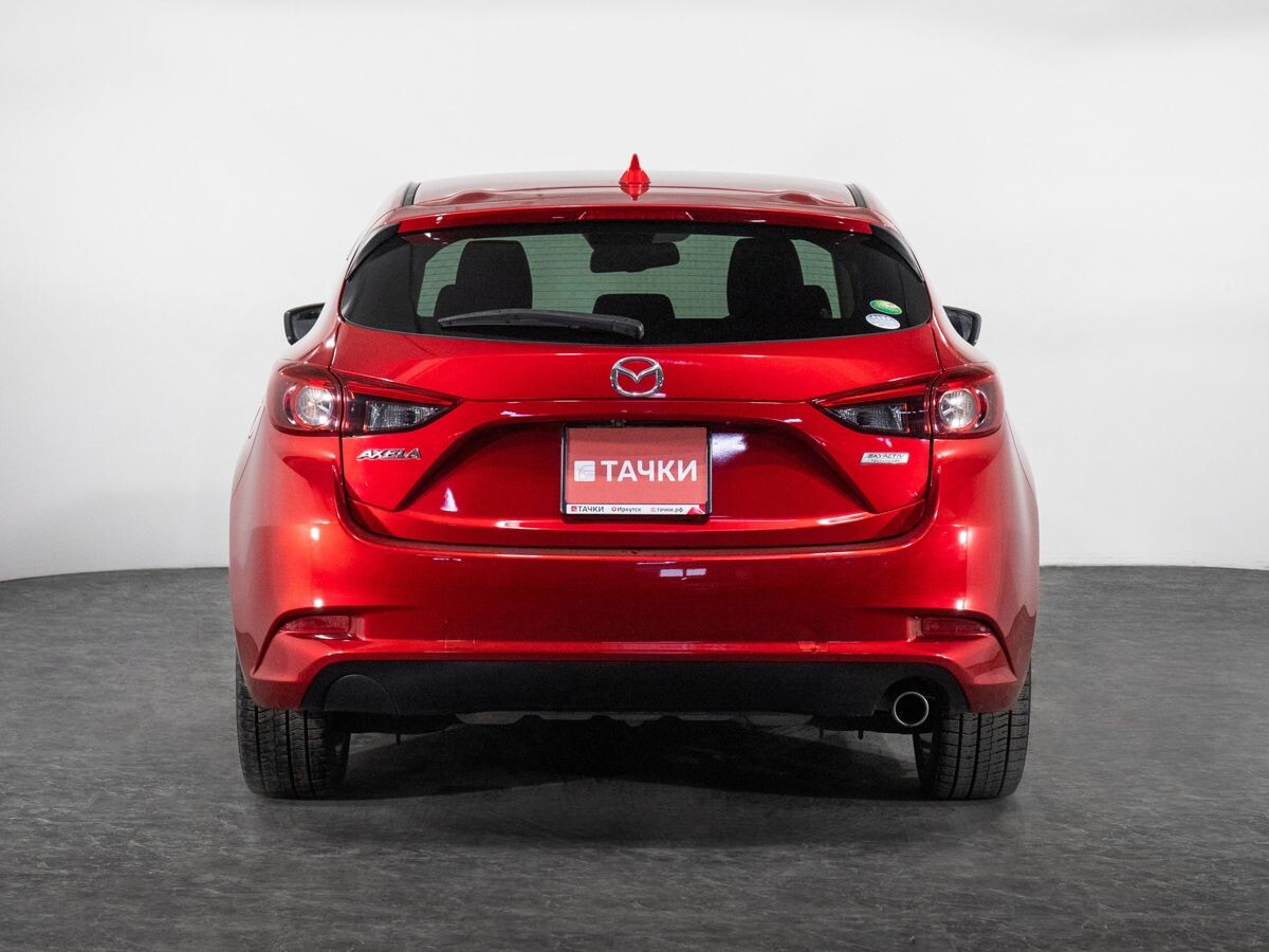 Mazda Axela 2017 - фото автомобиля