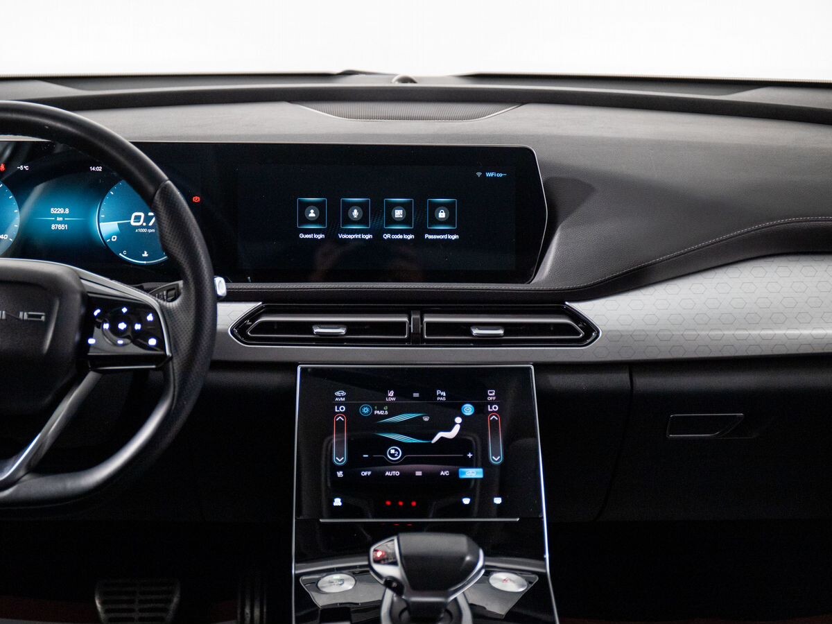 BAIC X7 2020 - фото автомобиля