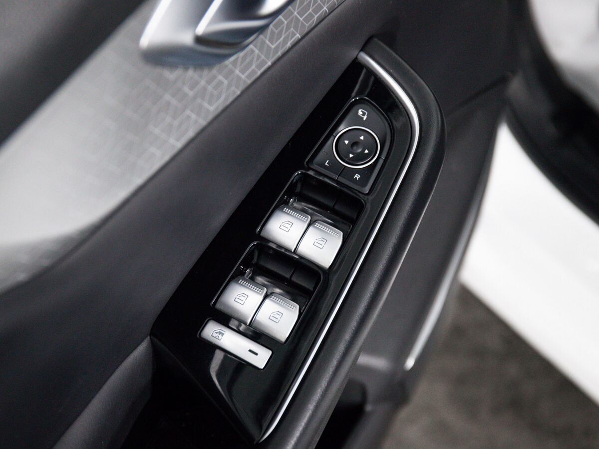 BAIC X7 2020 - фото автомобиля