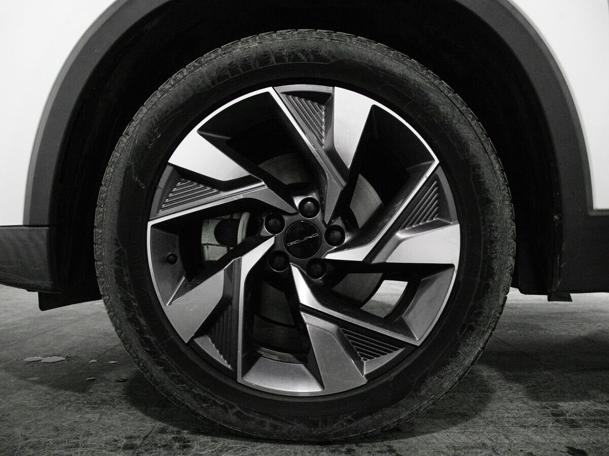 BAIC X7 2020 - фото автомобиля