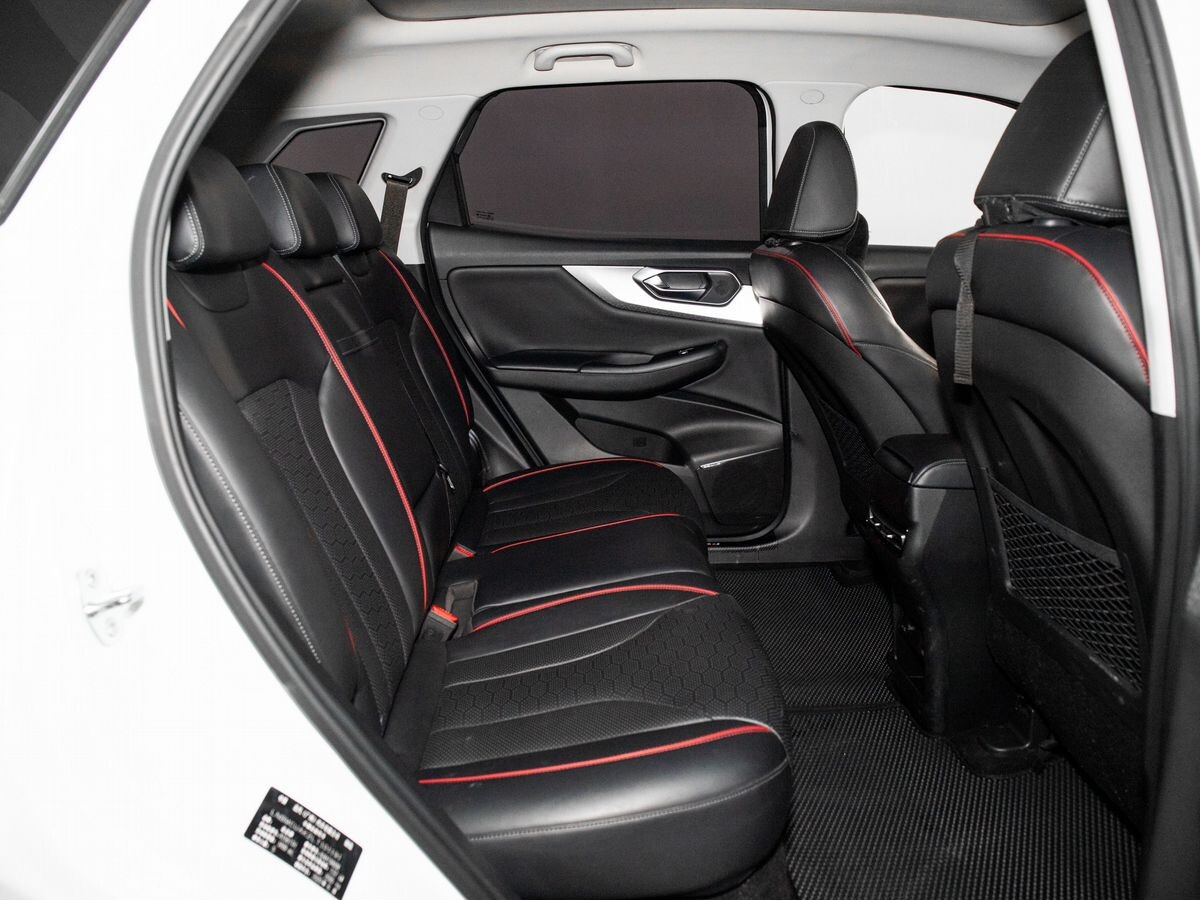 BAIC X7 2020 - фото автомобиля