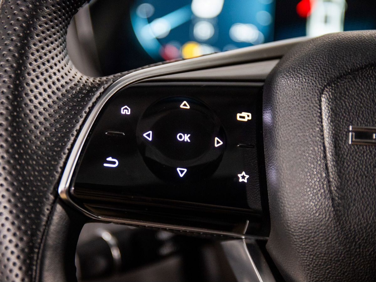 BAIC X7 2020 - фото автомобиля