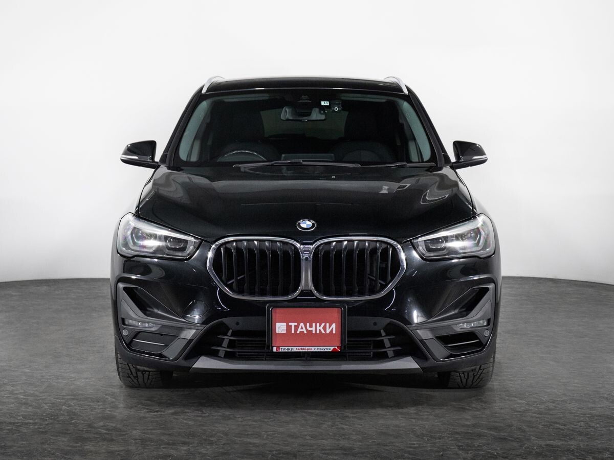 BMW X1 2019 - фото автомобиля