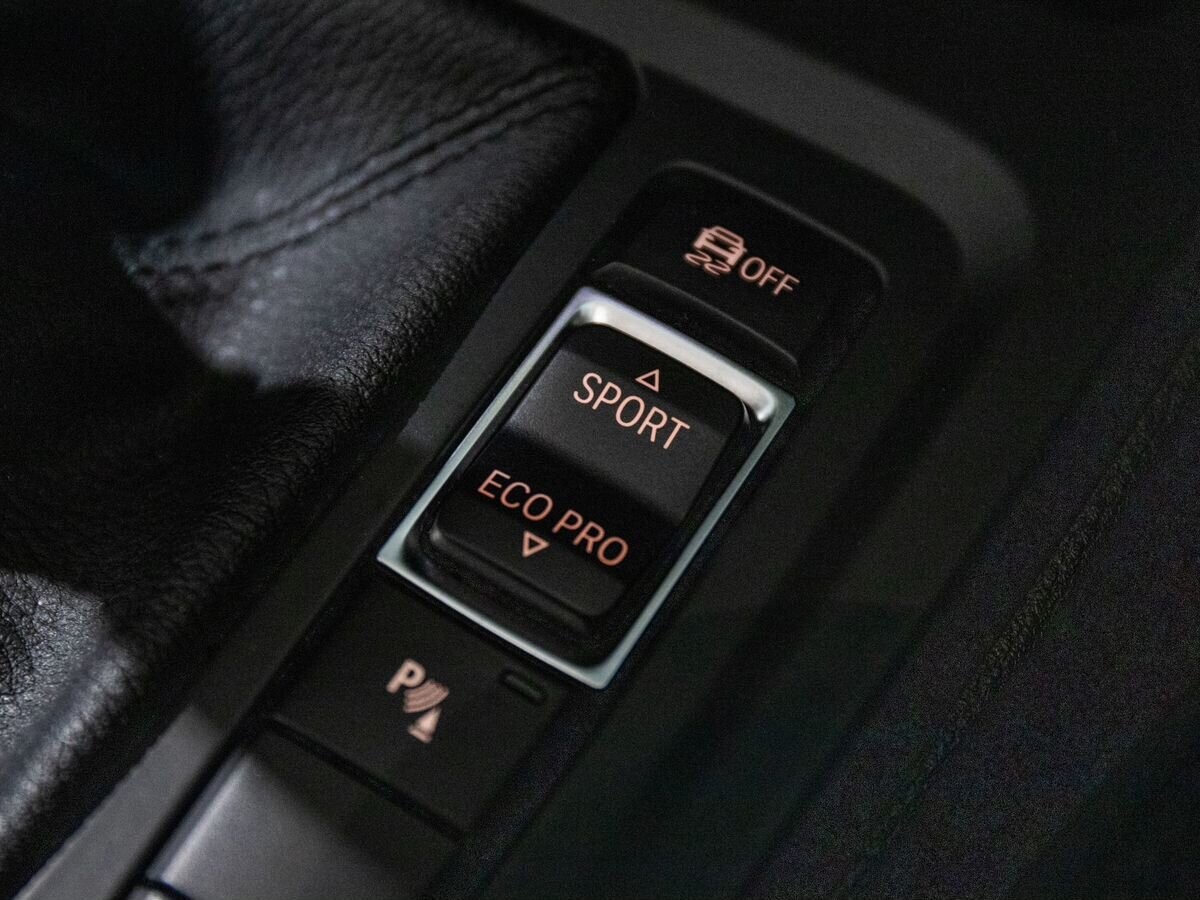 BMW X1 2019 - фото автомобиля