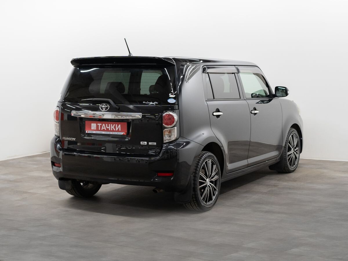 Toyota Corolla Rumion 2010 - фото автомобиля