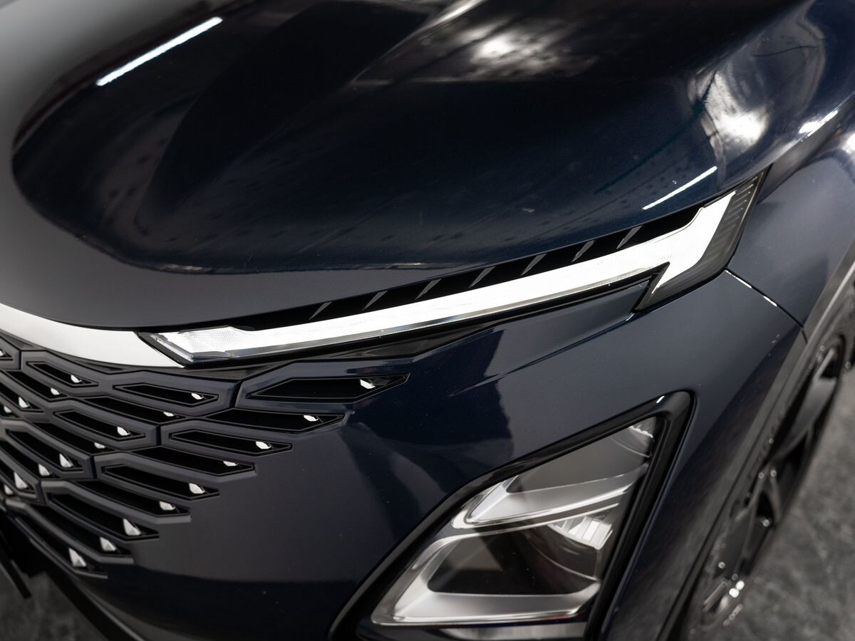 Omoda C5 2023 - фото автомобиля