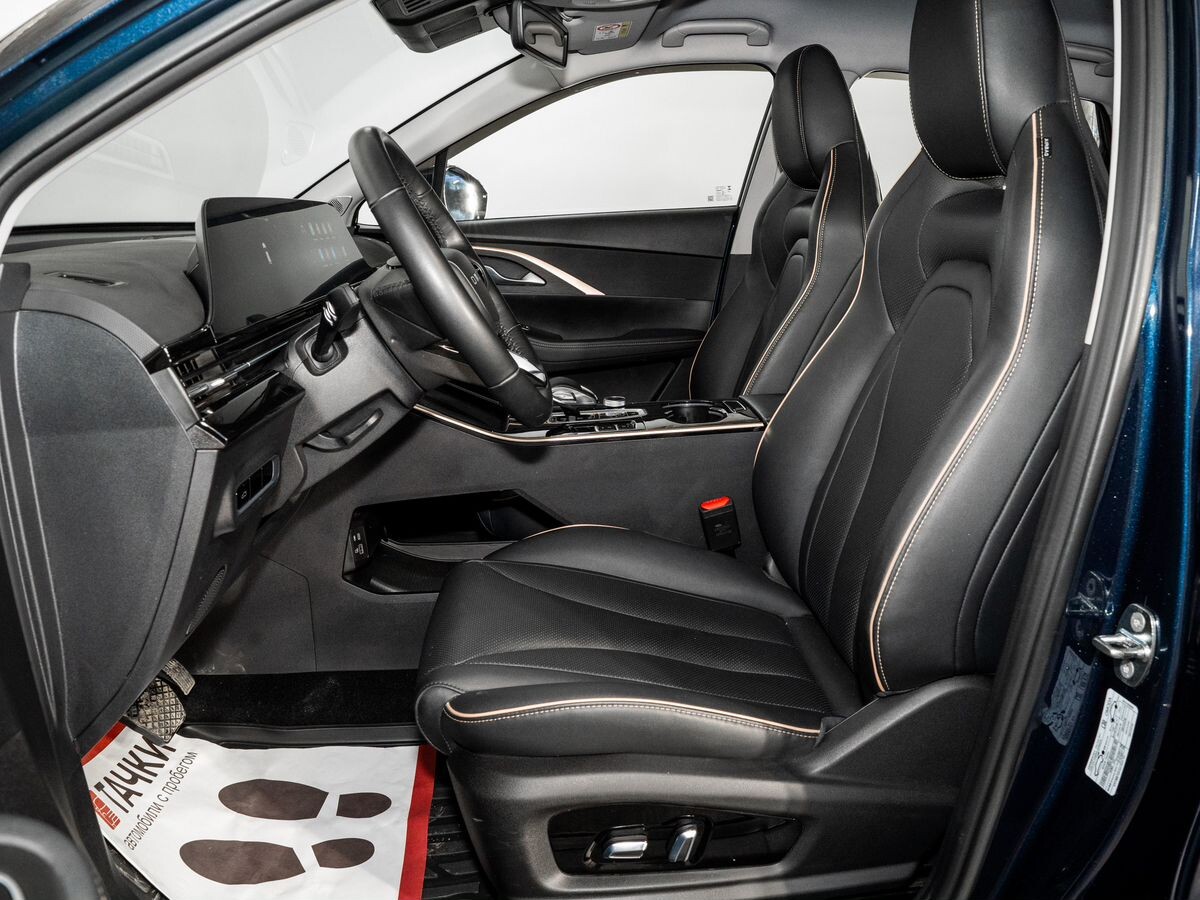 Omoda C5 2023 - фото автомобиля