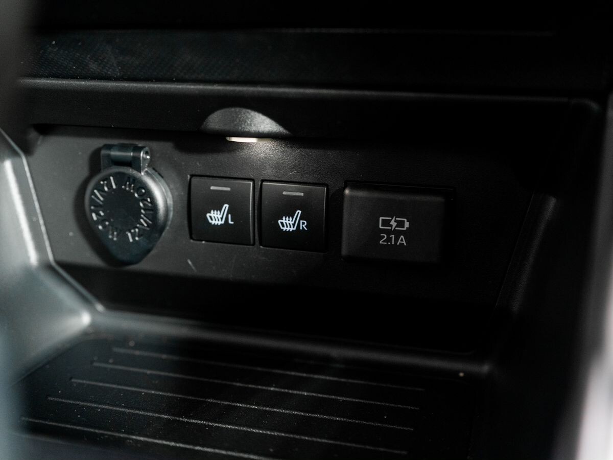 Toyota Raize 2020 - фото автомобиля