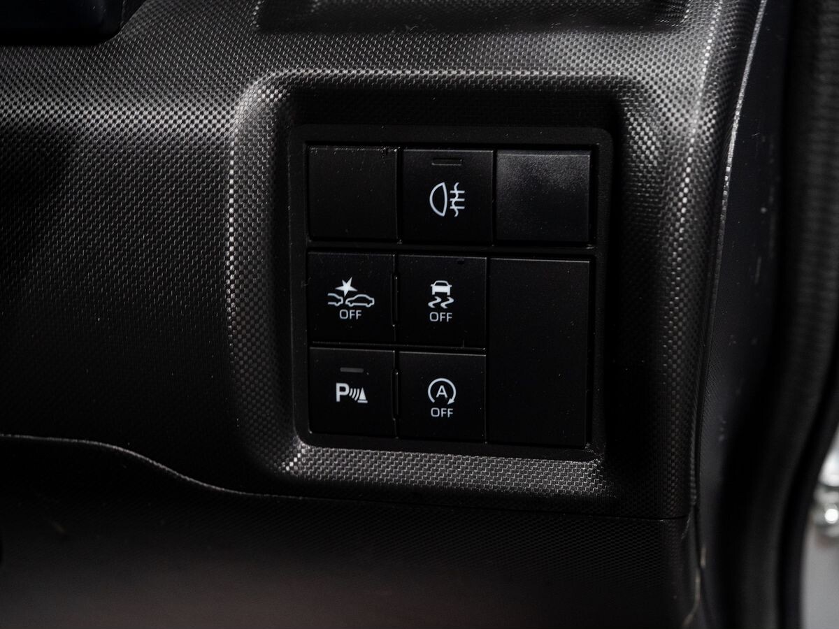 Toyota Raize 2020 - фото автомобиля