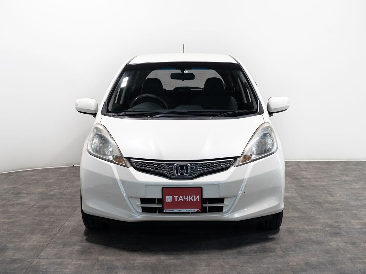 Honda Fit 2011 - фото автомобиля