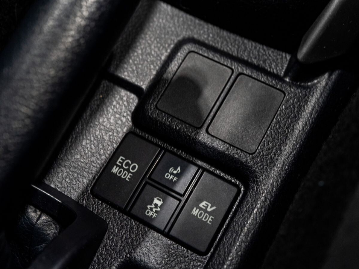 Toyota Corolla 2016 - фото автомобиля