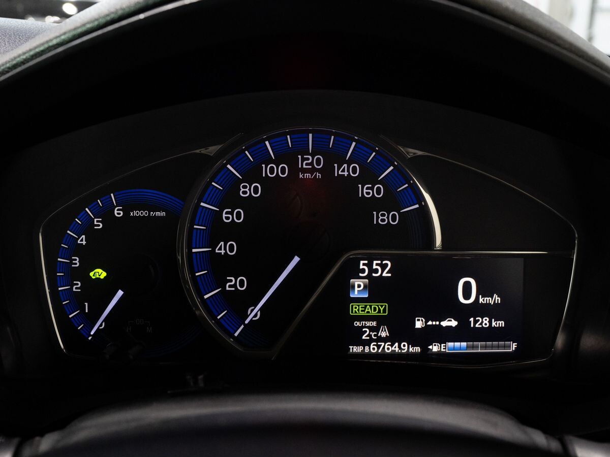 Toyota Corolla 2016 - фото автомобиля