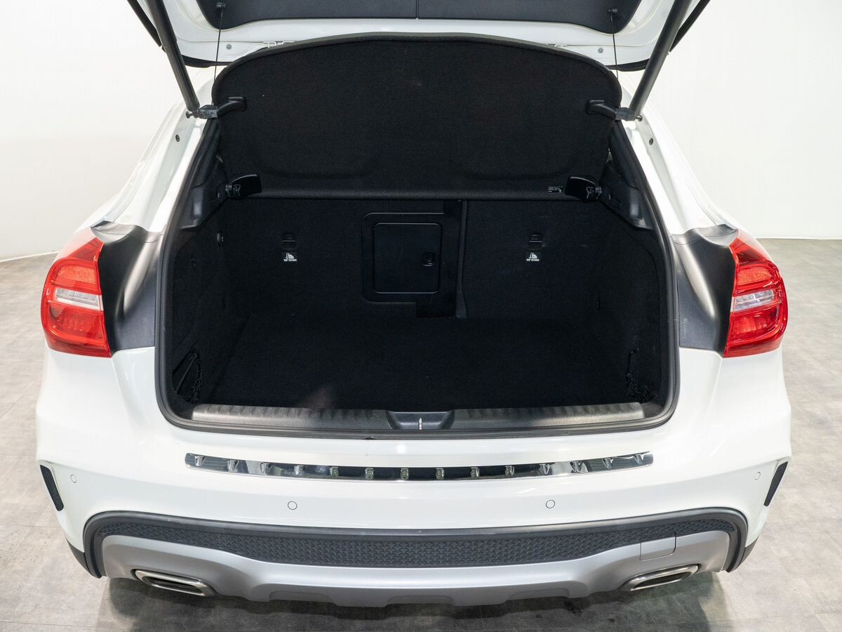 Mercedes-Benz GLA 2015 - фото автомобиля