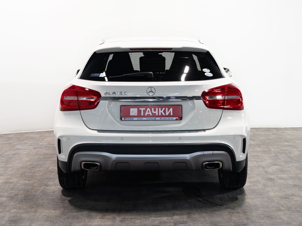 Mercedes-Benz GLA 2015 - фото автомобиля