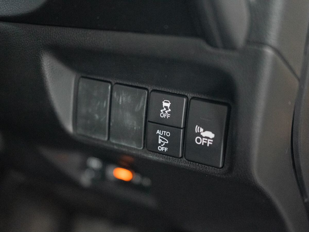 Honda Shuttle 2015 - фото автомобиля